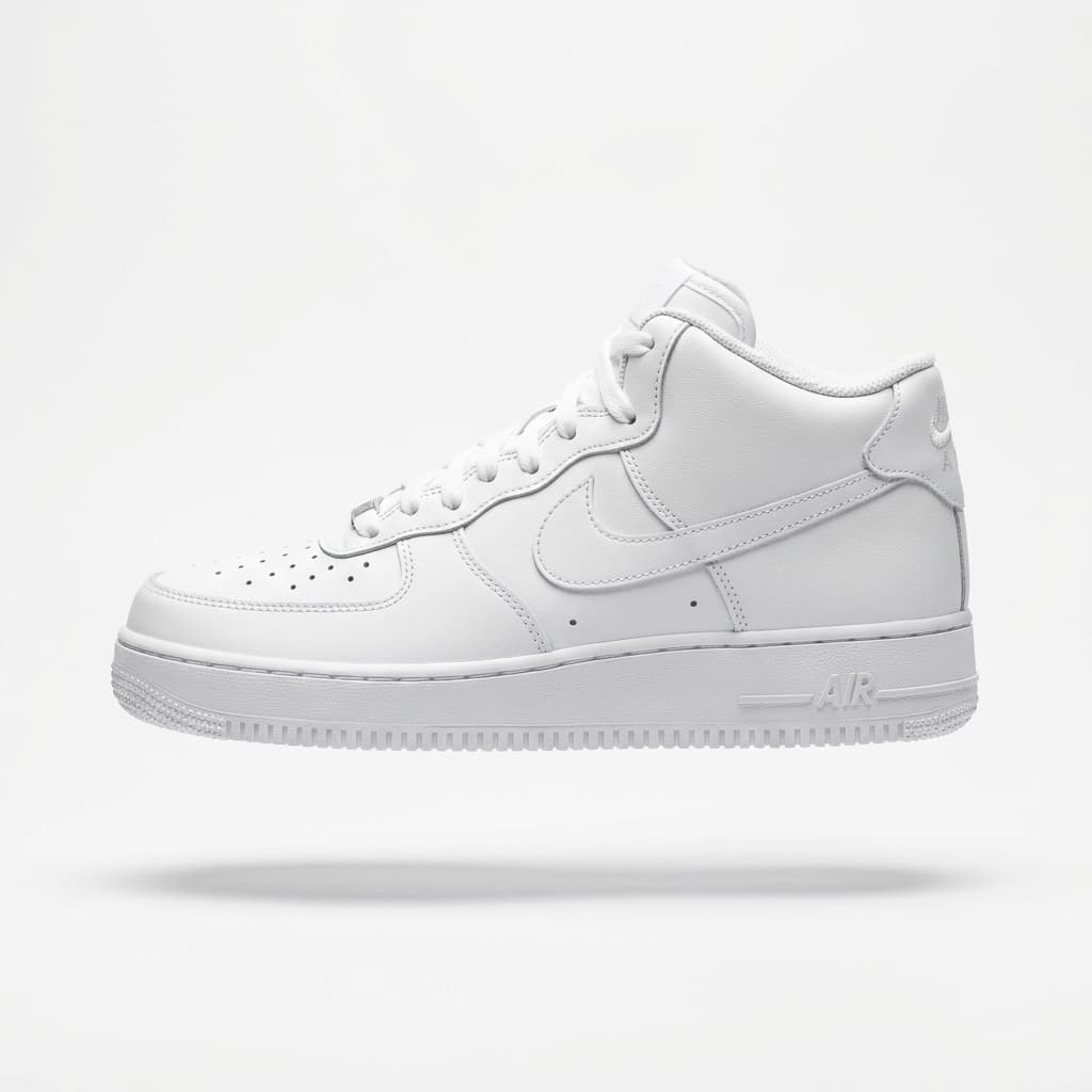Nike AF1 '07 Triple White — view 1