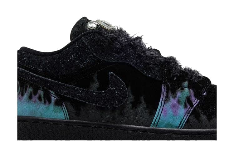Jordan 1 Low Halloween Fortune Fly (GS) — view 3